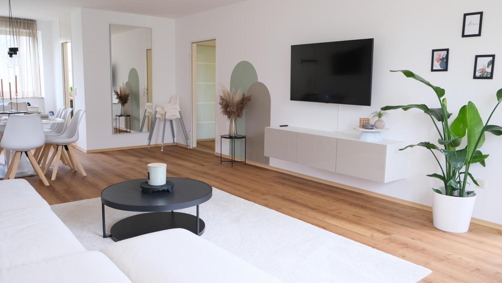 Casa Luxe - 120Qm - Zentral - Familienfreundlich - Parkplatz - 5Km Zum Legoland Lägenhet Günzburg Exteriör bild